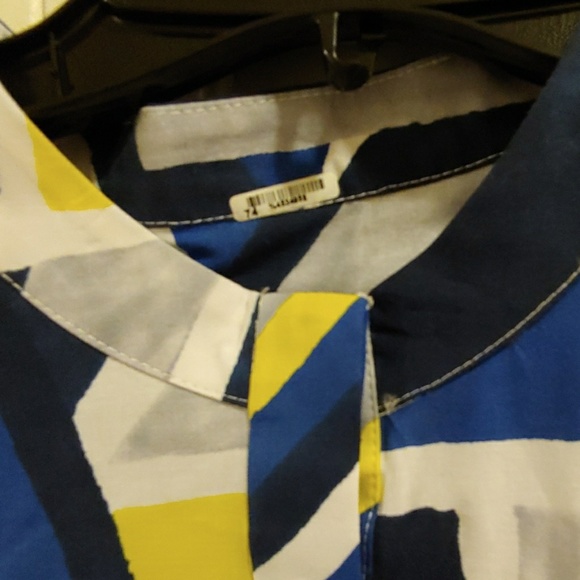 Milly sleeveless top. - Picture 3 of 5